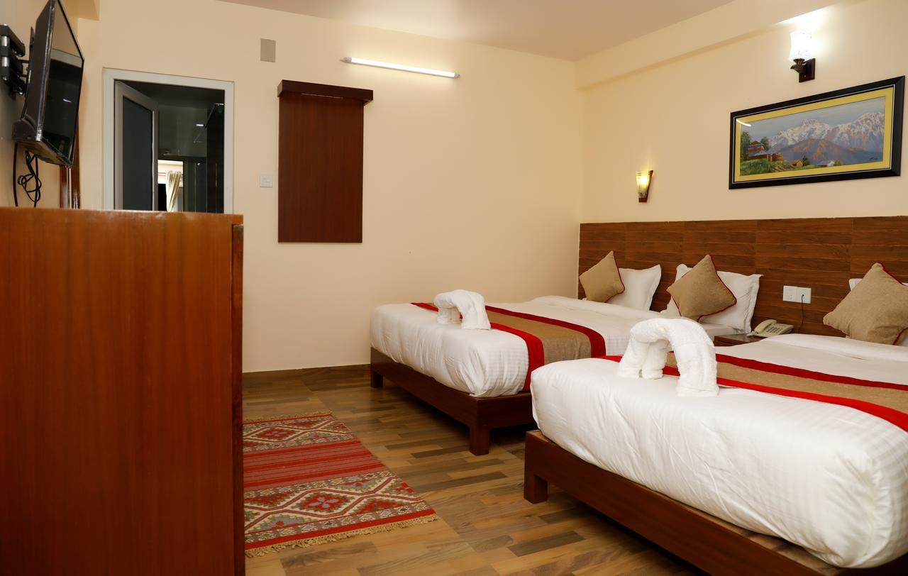 Hotel Guru Pokhara Ngoại thất bức ảnh