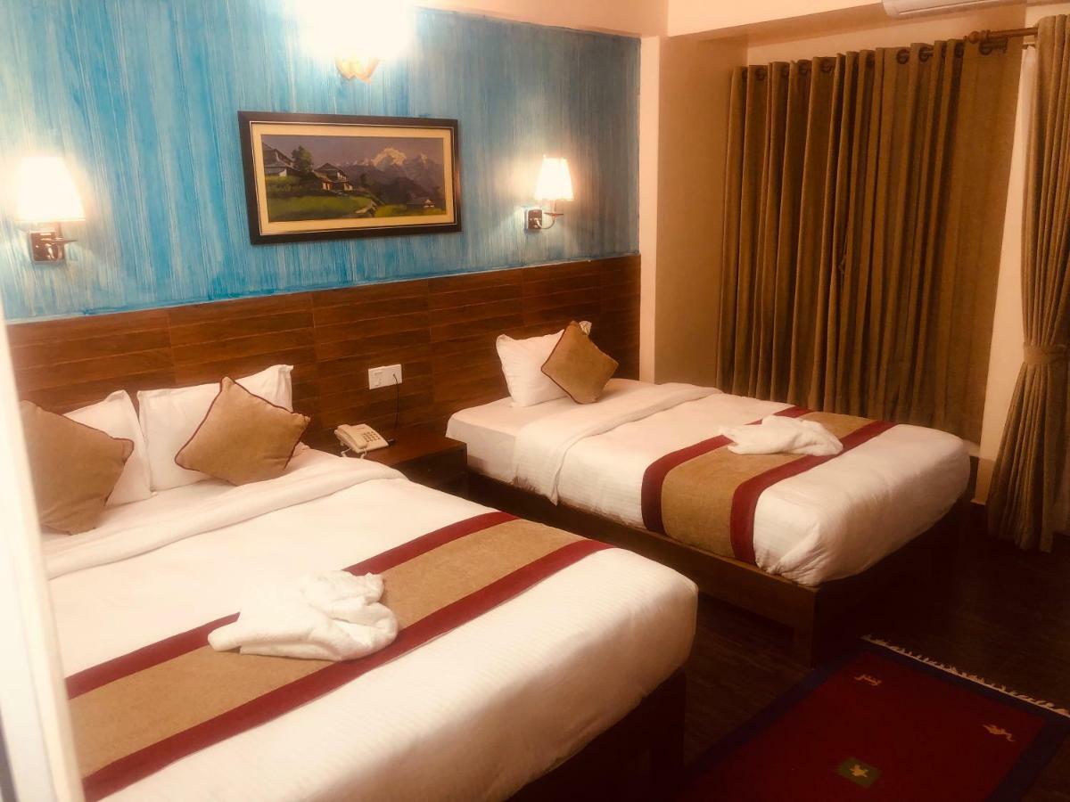 Hotel Guru Pokhara Ngoại thất bức ảnh