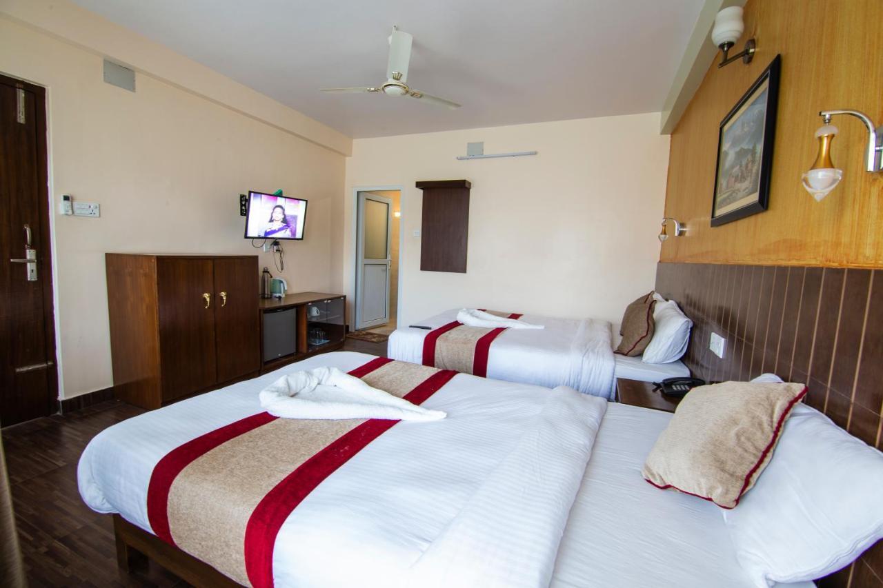 Hotel Guru Pokhara Ngoại thất bức ảnh