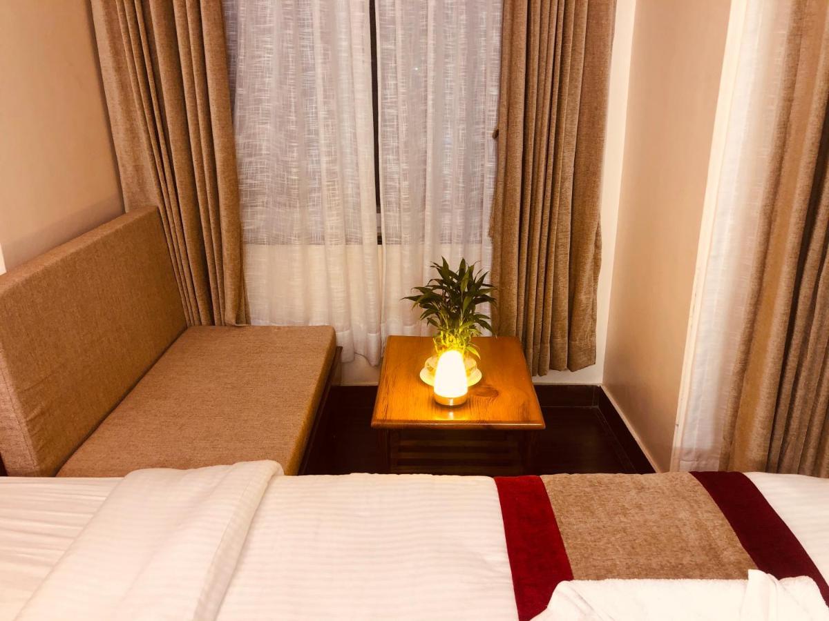 Hotel Guru Pokhara Ngoại thất bức ảnh