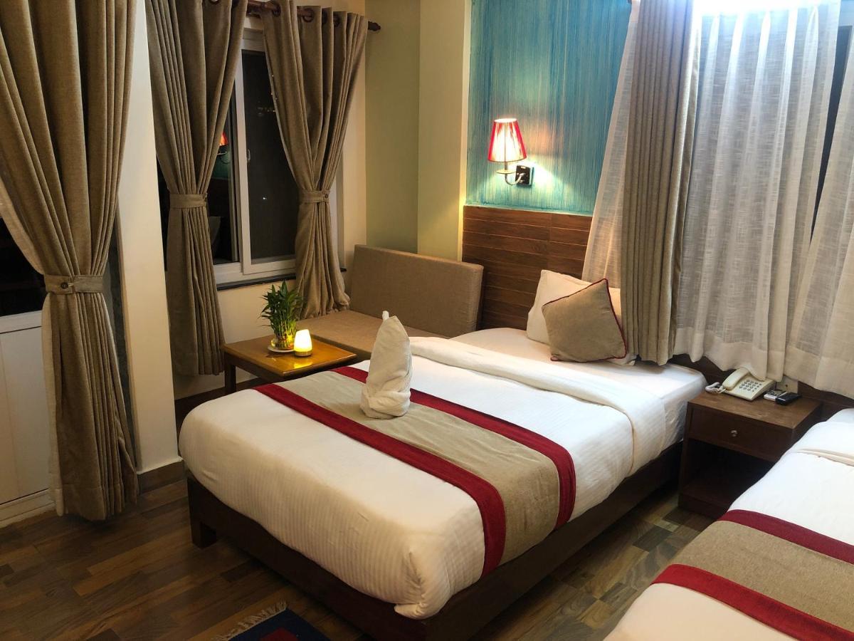 Hotel Guru Pokhara Ngoại thất bức ảnh